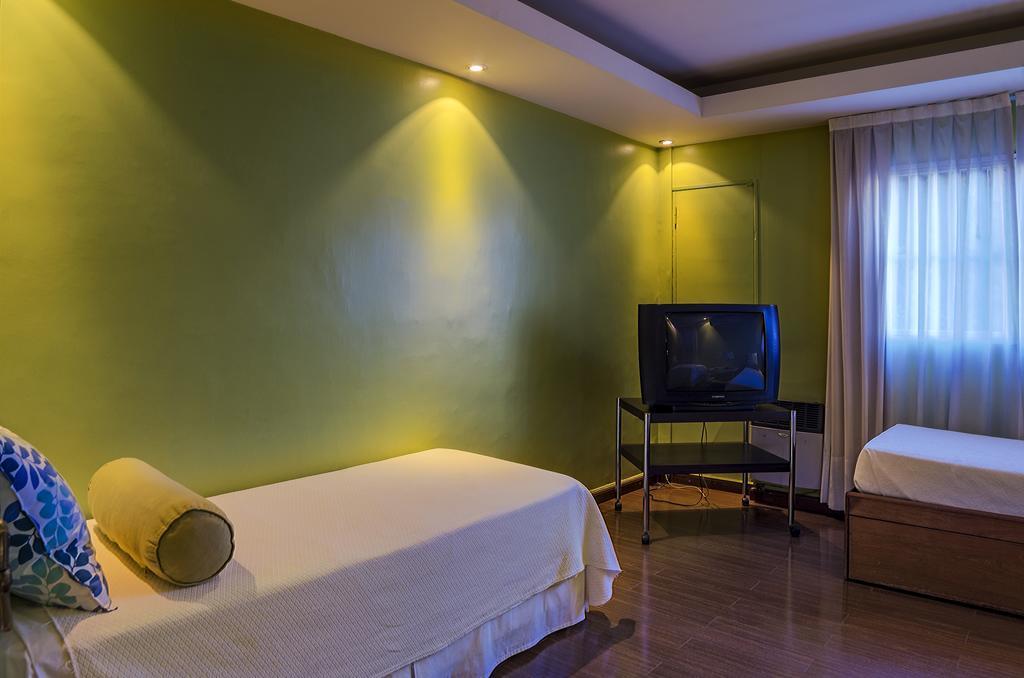 Bed And Breakfast Plaza Italia Mendoza Buitenkant foto